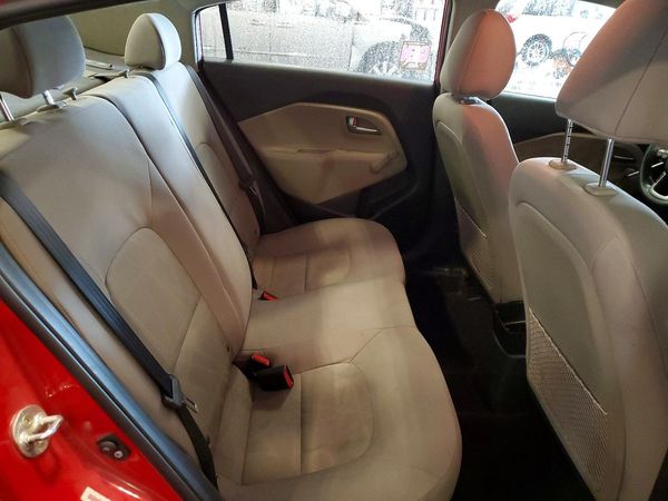 2015 KIA RIO GL - Middle-low