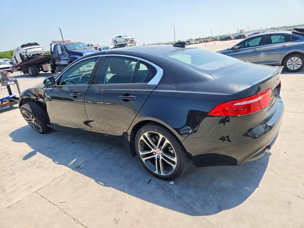 2017 JAGUAR XE