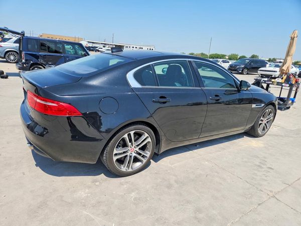 2017 JAGUAR XE