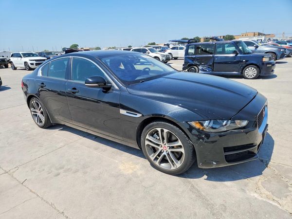 2017 JAGUAR XE