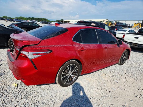 2020 TOYOTA CAMRY