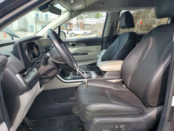 2024 KIA CARNIVAL