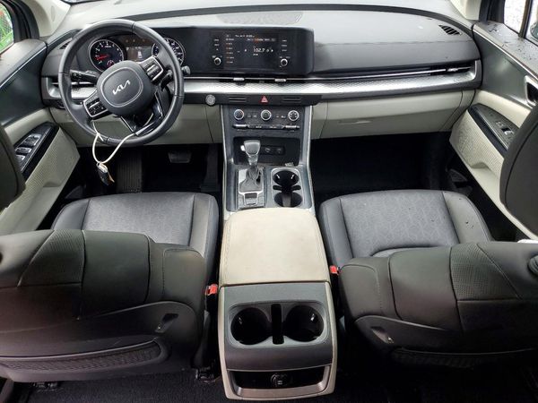 2024 KIA CARNIVAL
