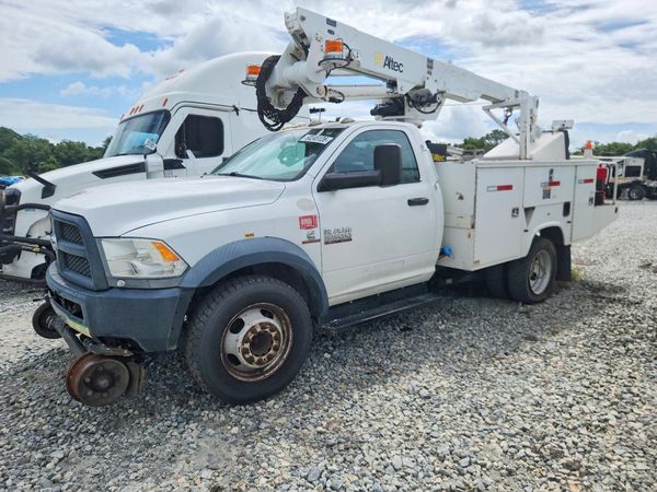 2014 RAM 5500 REG CAB CHASSIS
