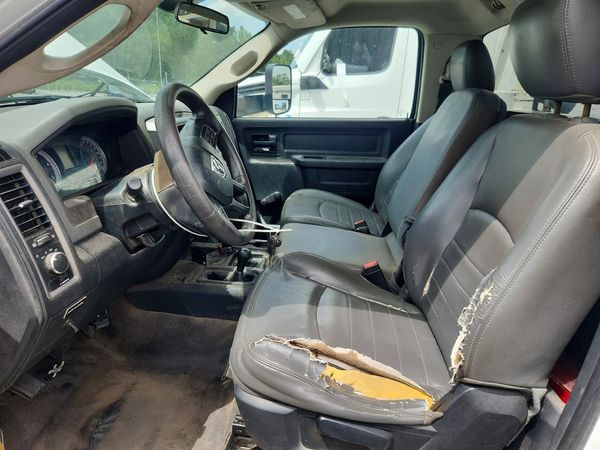2014 RAM 5500 REG CAB CHASSIS