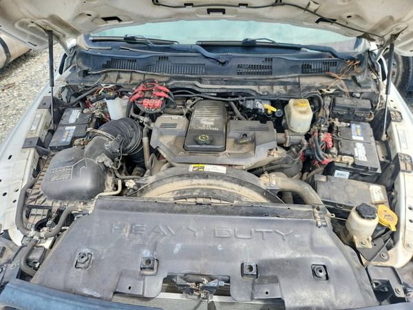 2014 RAM 5500 REG CAB CHASSIS