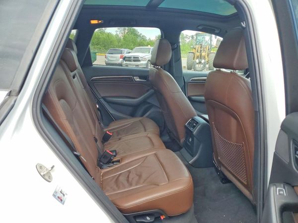 2013 AUDI Q5 Premium Plus
