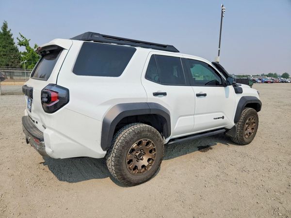 2025 TOYOTA 4RUNNER