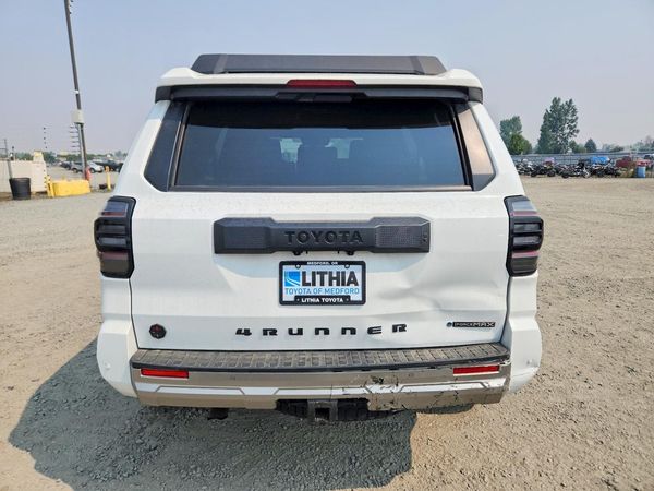 2025 TOYOTA 4RUNNER