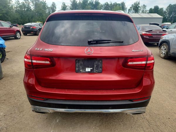 2019 MERCEDES-BENZ GLC GLC 300-4M
