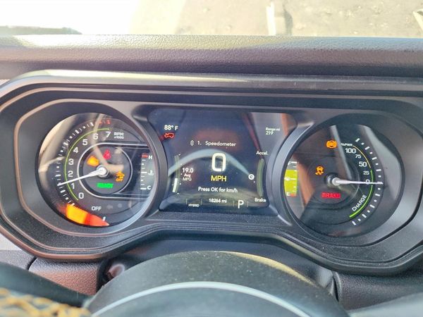 2025 JEEP WRANGLER Sport 4XE
