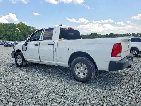 2024 RAM 1500 CLASSIC