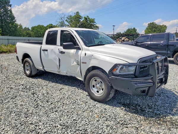 2024 RAM 1500 CLASSIC