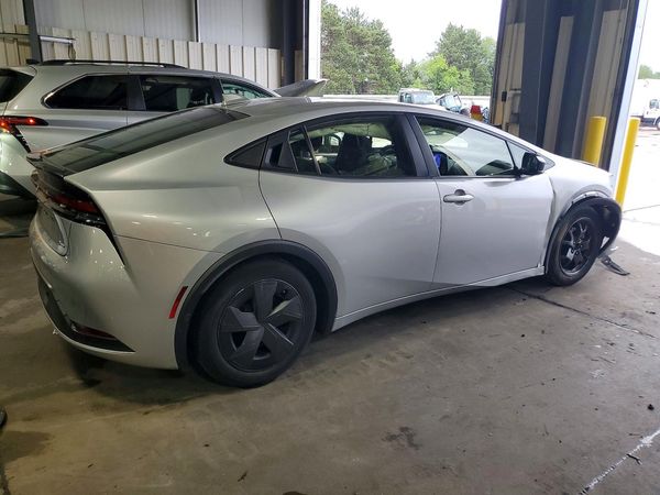 2023 TOYOTA PRIUS