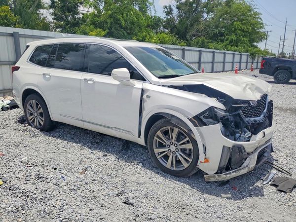 2024 CADILLAC XT6 Premium Luxury Platinum — Passenger 3/4