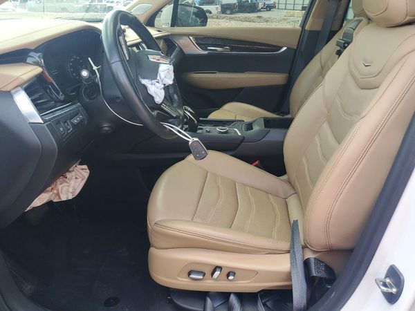 2024 CADILLAC XT6 Premium Luxury Platinum — DENT