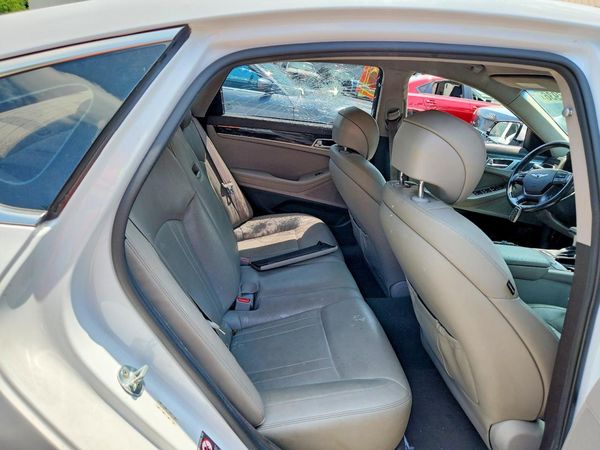 2018 GENESIS G80