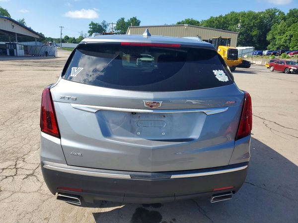 2024 CADILLAC XT5 Luxury