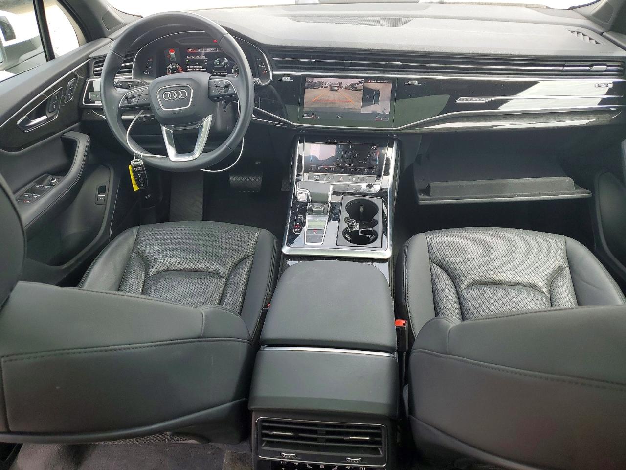 2021 AUDI Q7 quattro Premium Plus