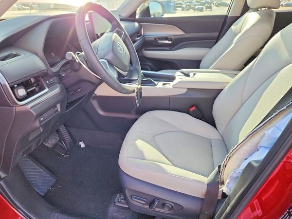 2026 TOYOTA GRAND HIGHLANDER