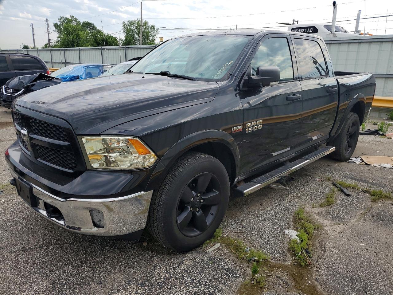 2017 RAM 1500 SLT