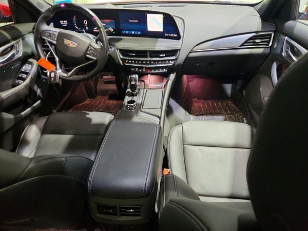 2025 CADILLAC CT5 Premium Luxury