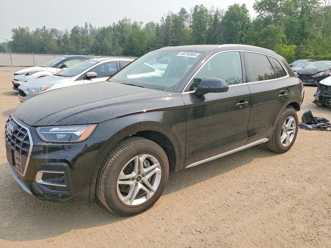 2022 AUDI Q5 quattro Premium