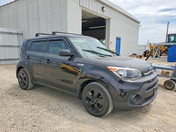 2017 KIA SOUL Base