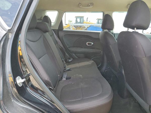 2017 KIA SOUL Base