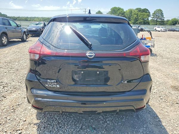 2024 NISSAN KICKS S