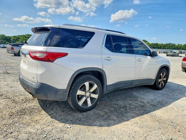 2018 CHEVROLET TRAVERSE LT