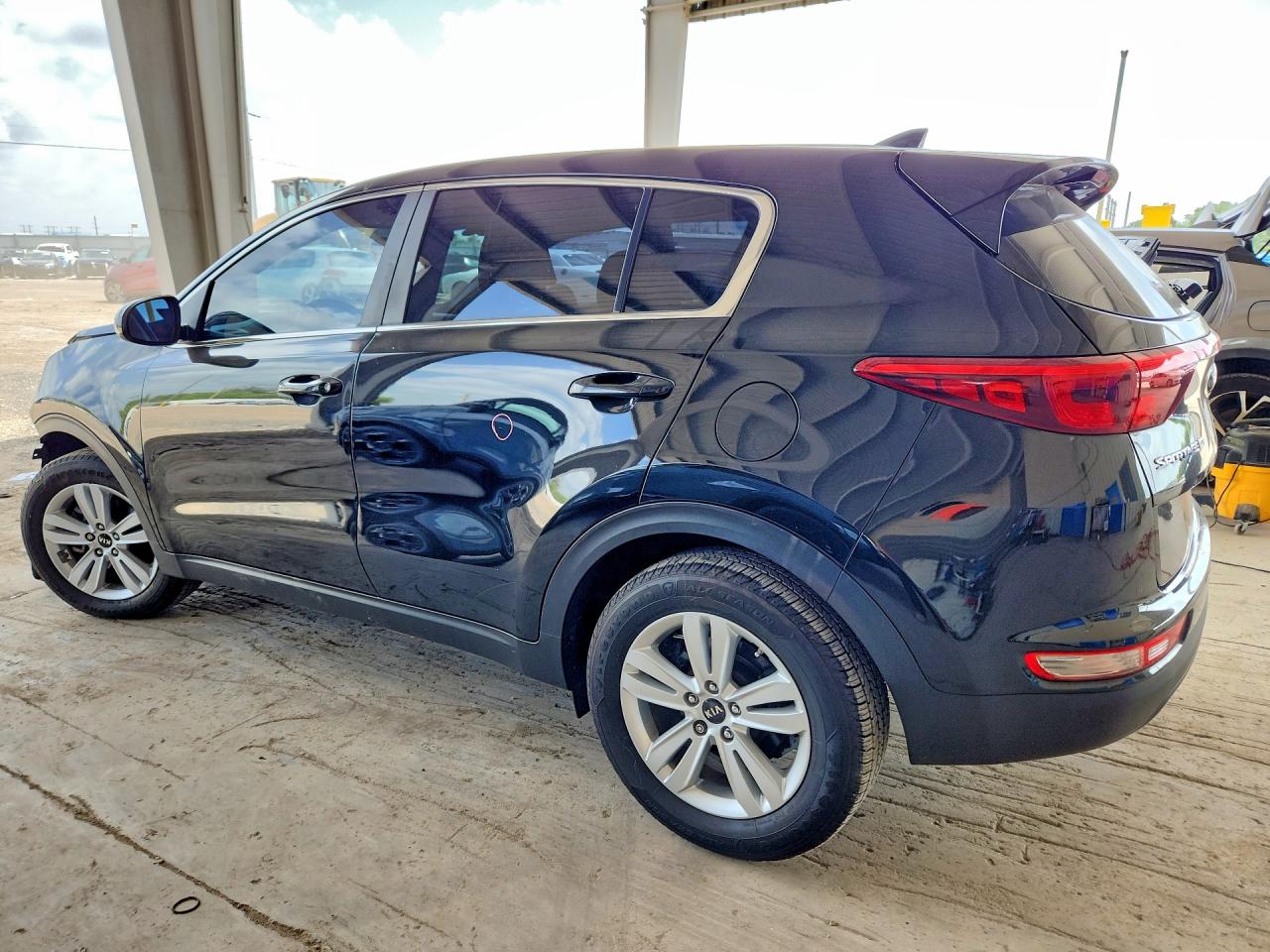2017 KIA SPORTAGE LX