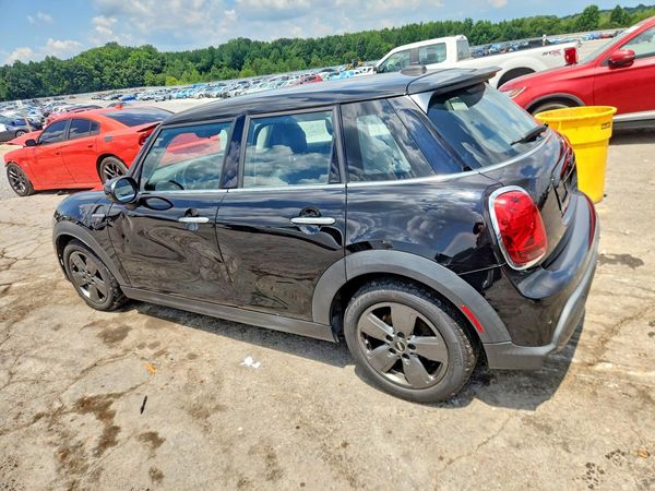 2022 MINI COOPER