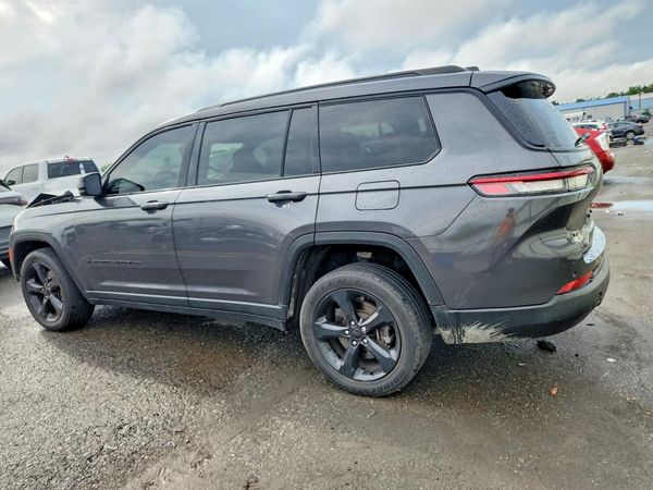 2022 JEEP GRAND CHEROKEE L LAREDO 4X4