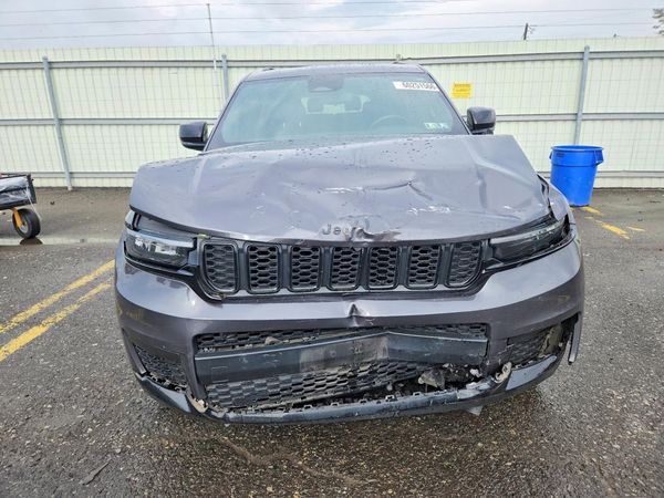 2022 JEEP GRAND CHEROKEE L LAREDO 4X4