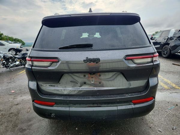 2022 JEEP GRAND CHEROKEE L LAREDO 4X4