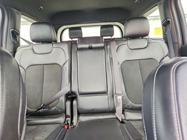 2022 JEEP GRAND CHEROKEE L LAREDO 4X4
