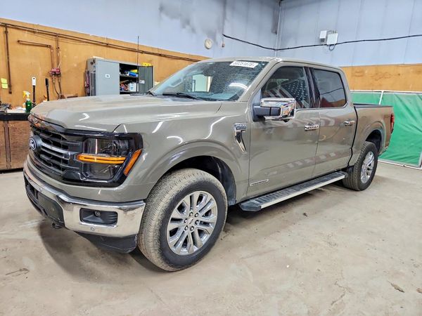 2025 FORD F150 XLT