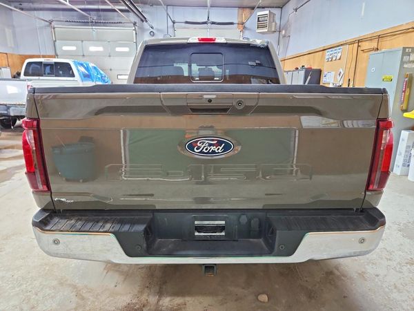 2025 FORD F150 XLT