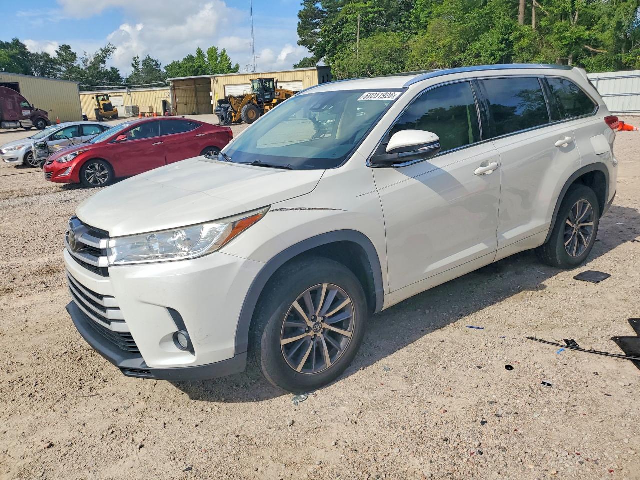 2017 TOYOTA HIGHLANDER SE/XLE