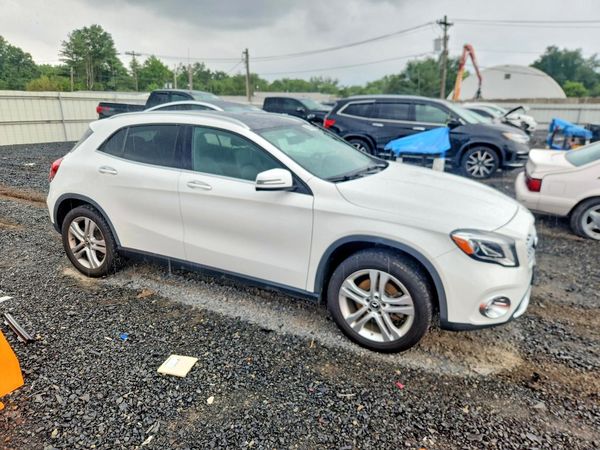 2020 MERCEDES-BENZ GLA GLA250-4M