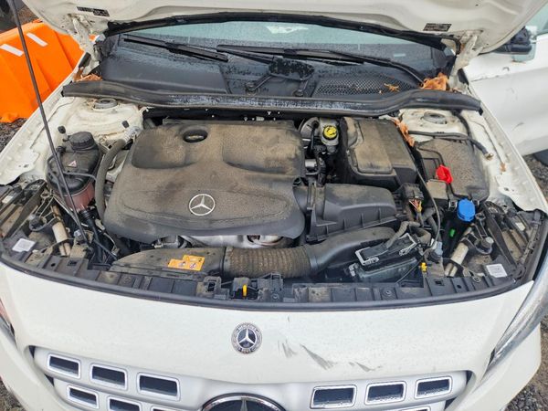 2020 MERCEDES-BENZ GLA GLA250-4M