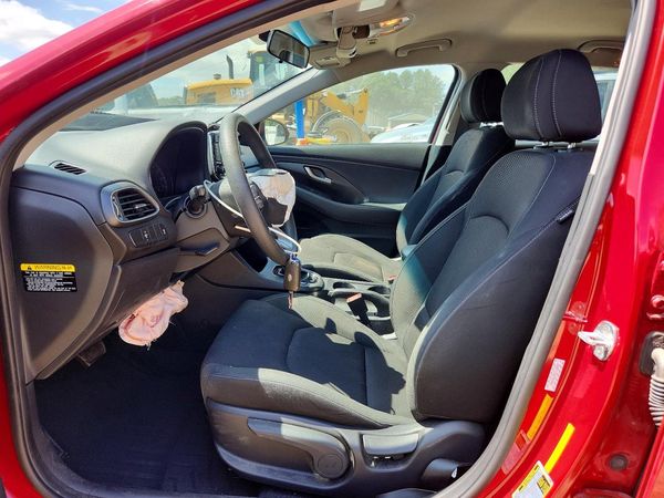 2019 HYUNDAI ELANTRA GT