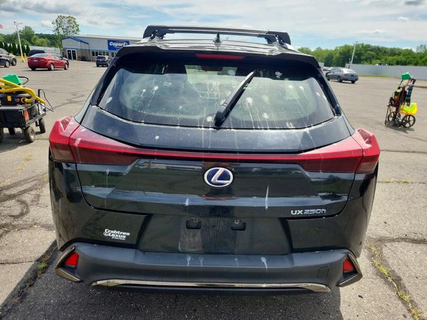 2022 LEXUS UX 250H 250h F Sport Premium