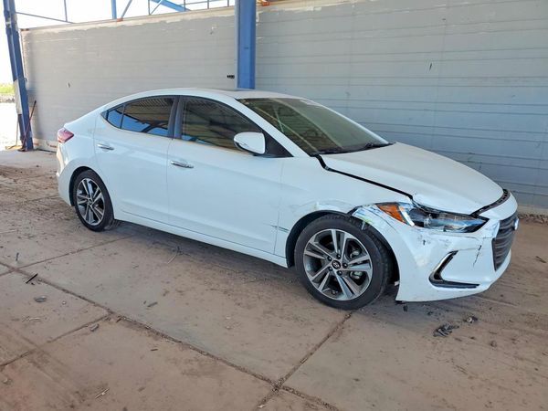 2017 HYUNDAI ELANTRA