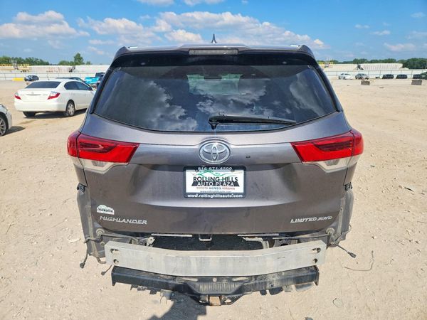 2019 TOYOTA HIGHLANDER