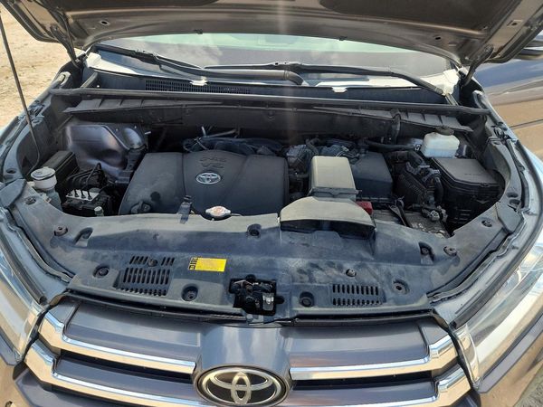 2019 TOYOTA HIGHLANDER