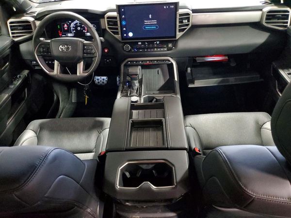 2025 TOYOTA TUNDRA Limited, Platinum
