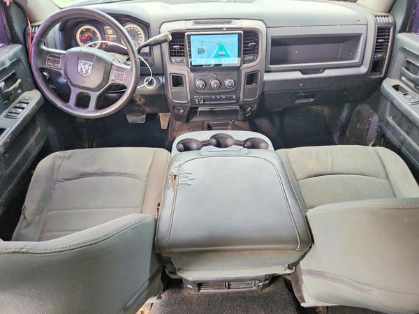 2013 RAM 2500 ST CREW CAB 4X4