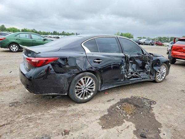 2021 INFINITI Q50